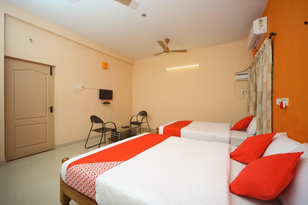 Oyo 15517 Baris Chennai